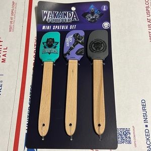 New 3-Pack Silicone Wakanda Forever (Marvel) Mini Spatula Set Heat Resistant